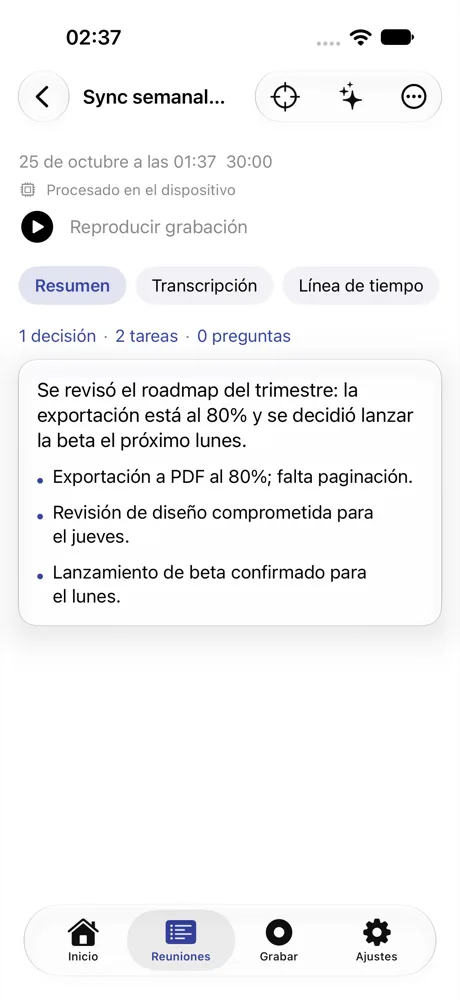 Écran iPhone avec le résumé d’une réunion : une décision, deux tâches et trois points clés